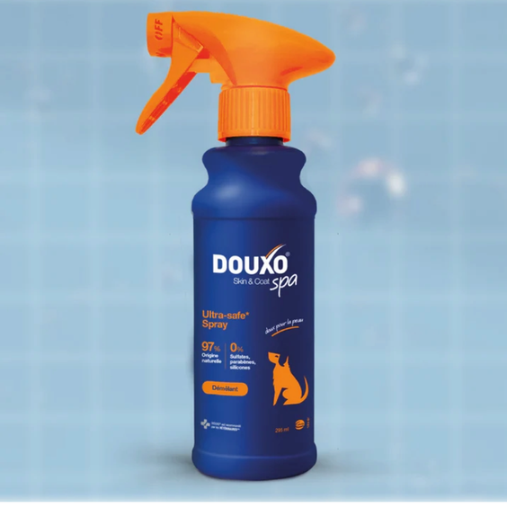 Spray démêlant Douxo Spa pour chien 295 ml
